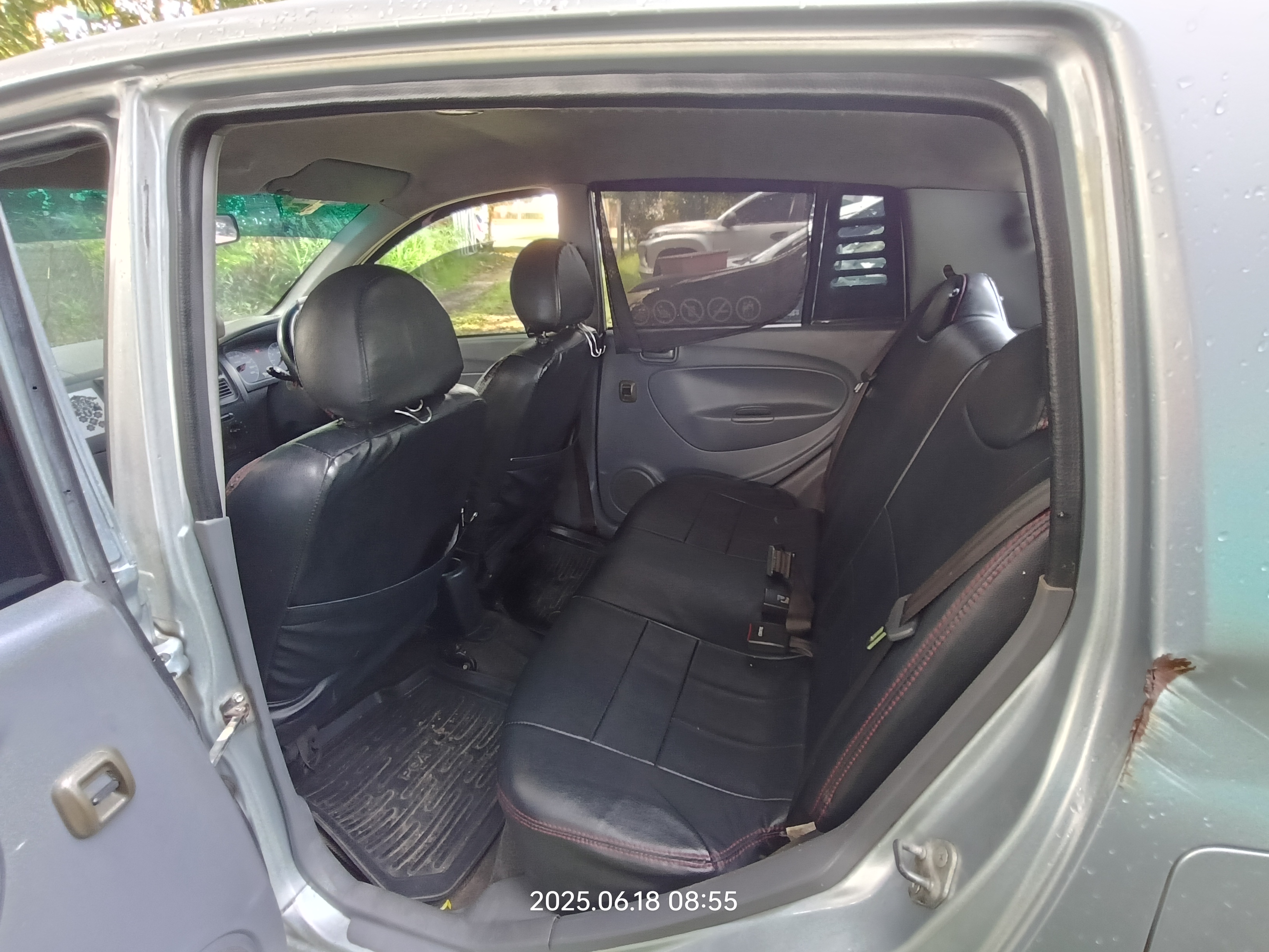 Image 4